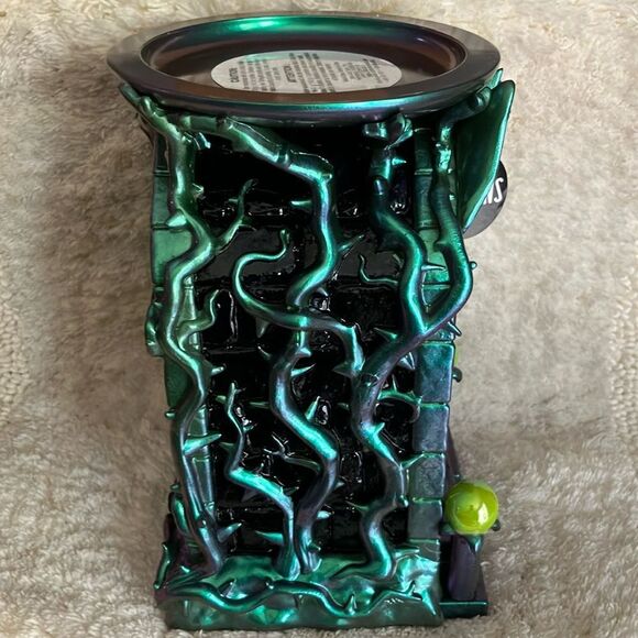 Bath and Body Works Disney Villain Maleficent Candle Holder - Picture 4 of 5